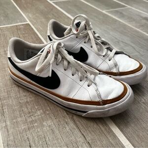 Youth Nike Court Legacy Next Nature Shoes Size 3.5Y